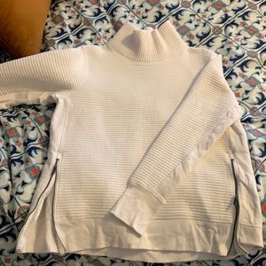 Womens All in Motion sweatshirt